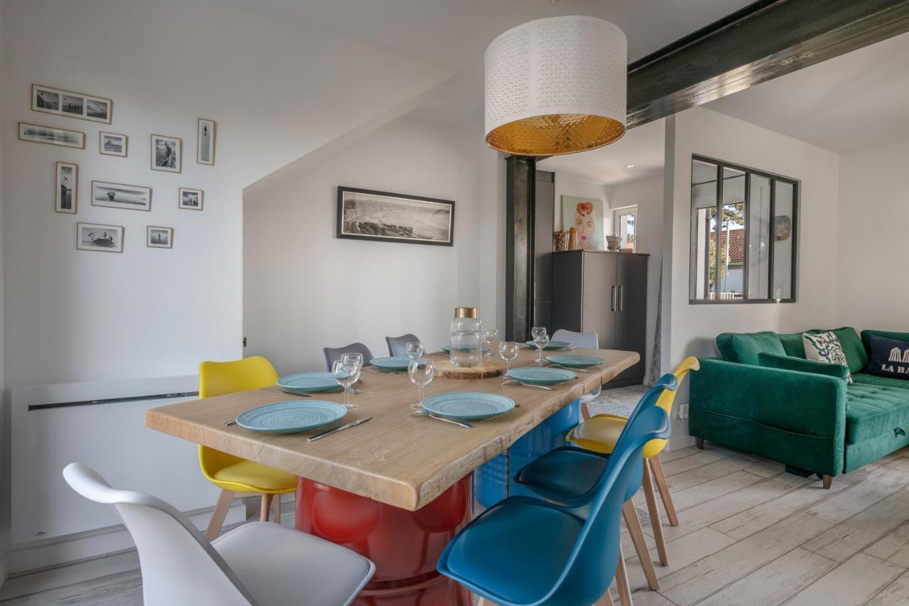 Belle Maison Pour 11 - Jardin - Detente